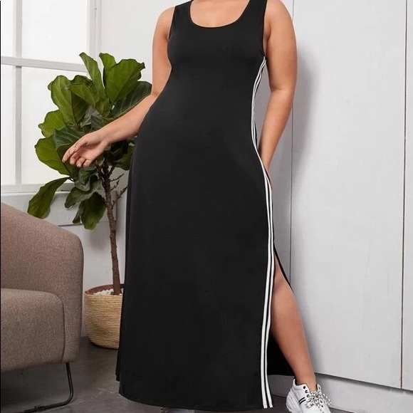 SHEIN Dresses & Skirts - SHEIN | Plus Size | Black and White Sleeveless | Split Thigh Dress | Size 5X